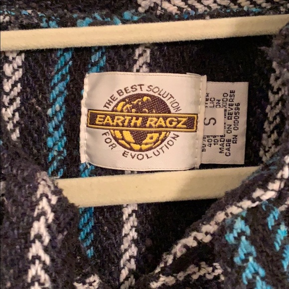 Baja Rug - Picture 3 of 4